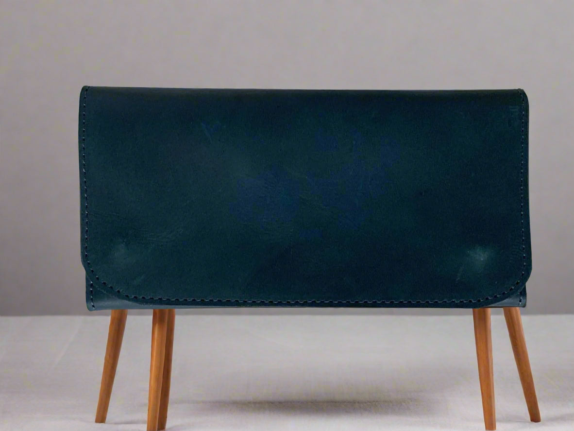 Women's Wallet – Elegant Handmade Leather Wallet for Everyday Use